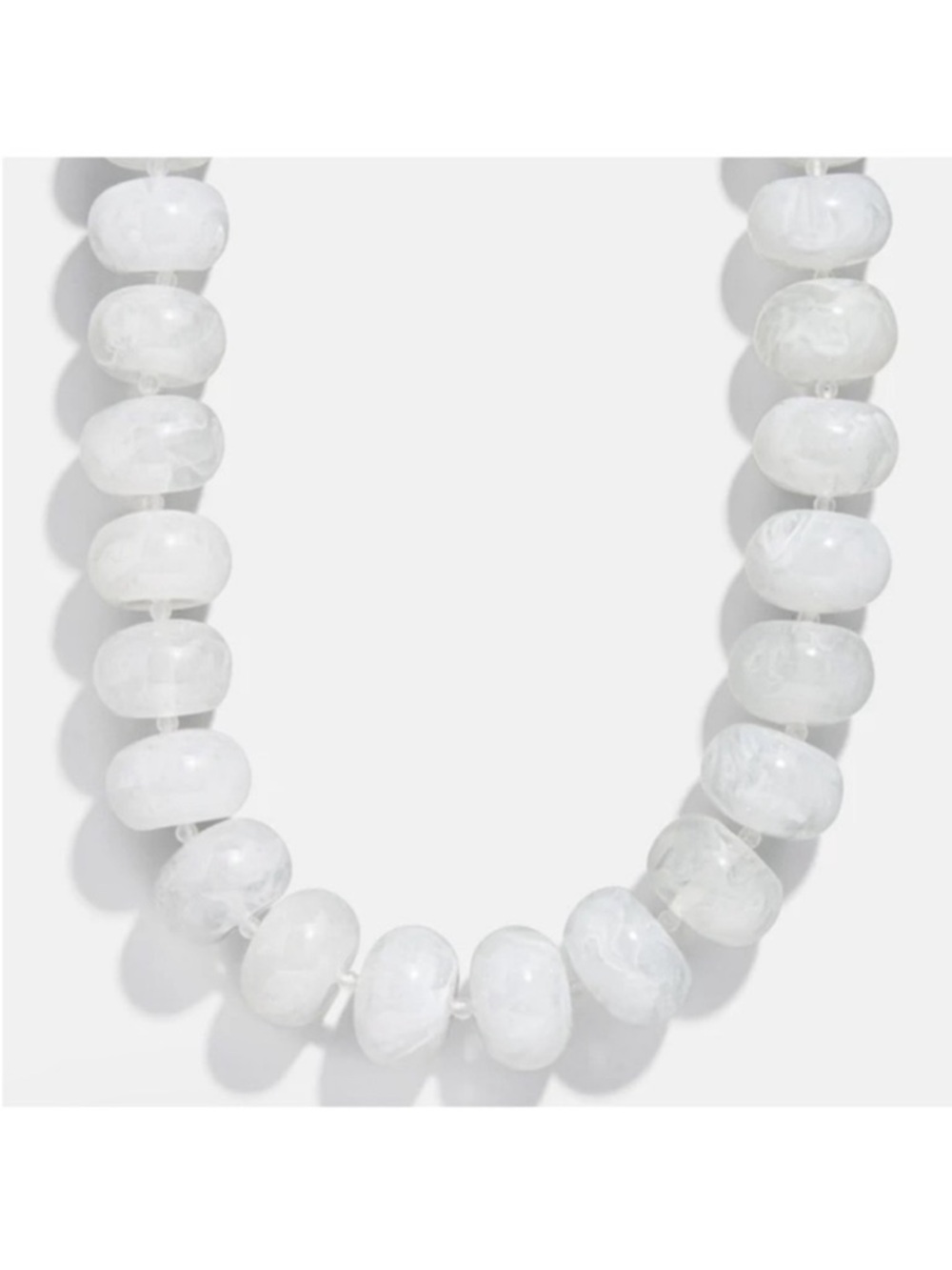 Bold White Bead Chunky Necklace NWOT - Picture 2 of 2